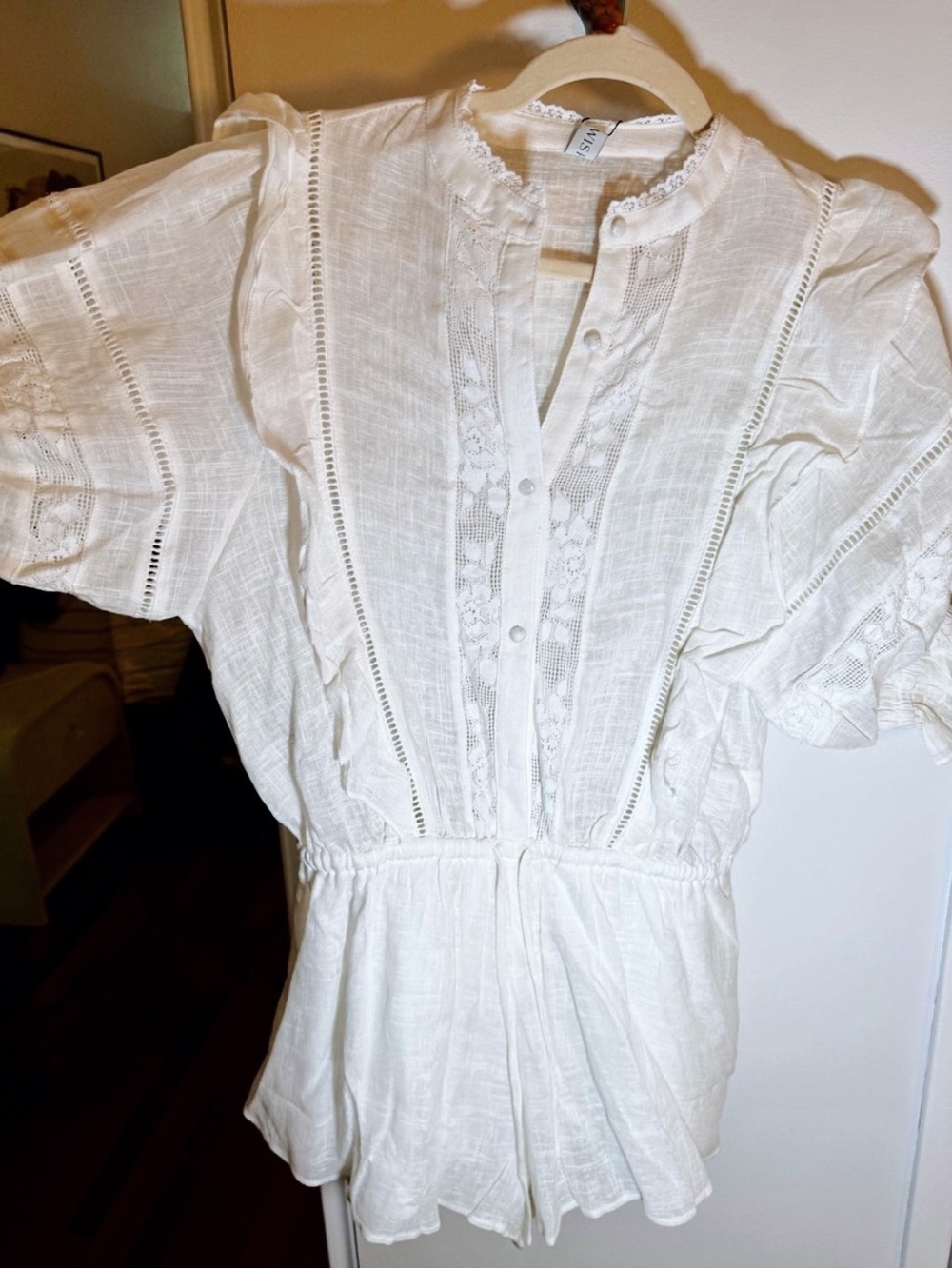 Chicwish White Eyelet Lace Playsuit NWT L - Picture 6 of 9